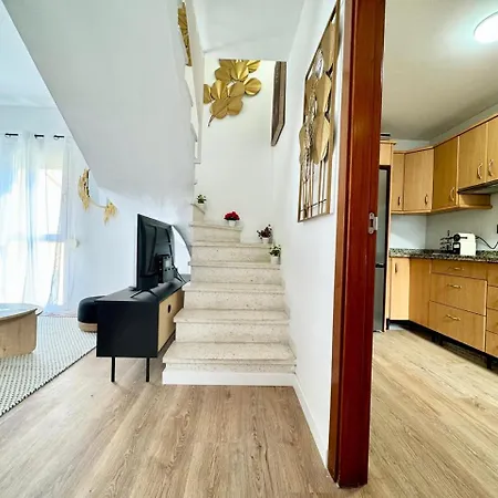 Historic Center Duplex With 3bd Ac & Parking Apartment Malaga